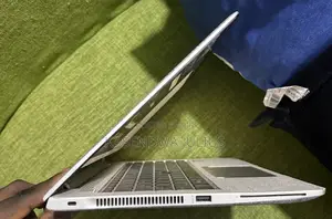 Laptop HP EliteBook 840 G5 16GB Intel Core i7 SSD 512GB