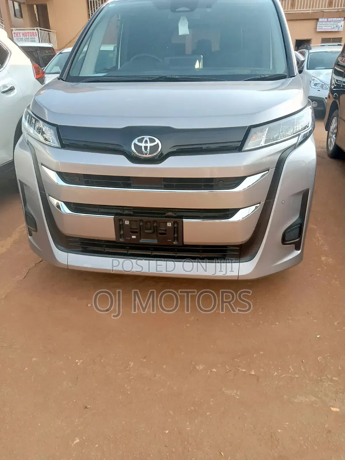 Toyota Noah 2.0 FWD (7 Seater) 2020 Silver