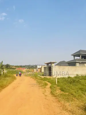 5bdrm House in Wakiso / Wakiso for sale