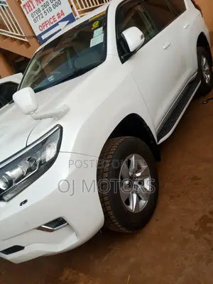Toyota Land Cruiser Prado 2.7 2018 White