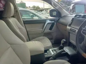Toyota Land Cruiser Prado 2.7 2018 White