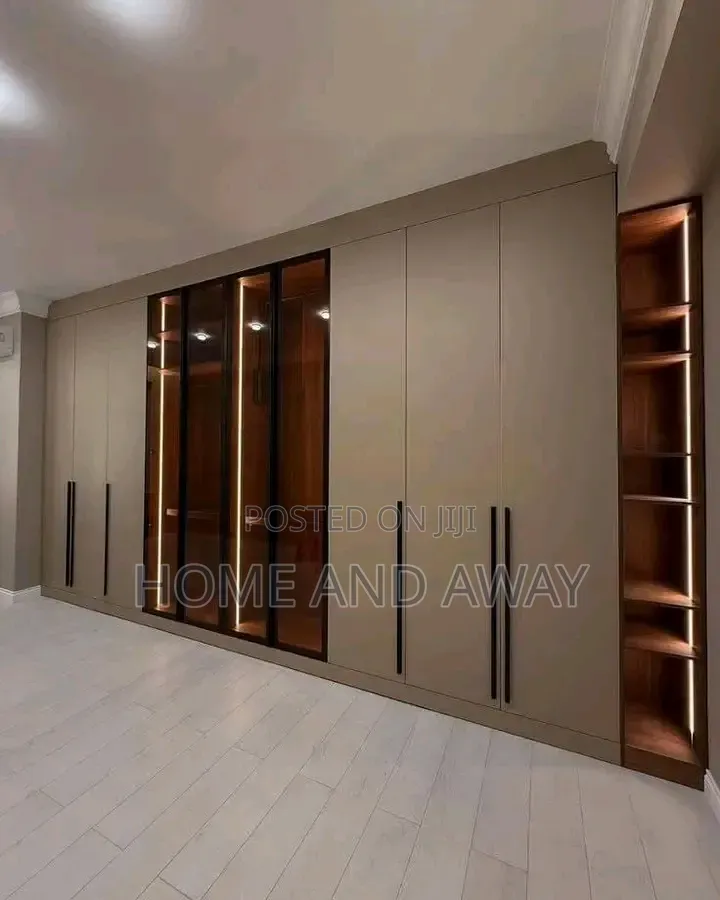 4,000,000/- London House Wardrobes in Any Colour Order With Us Now
