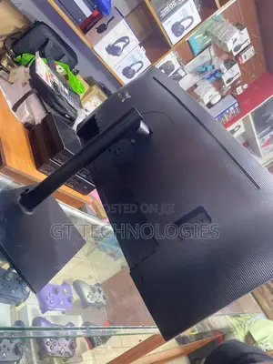 Samsung Curved Gaming Monitor / 4-Inch Ultrawide Display