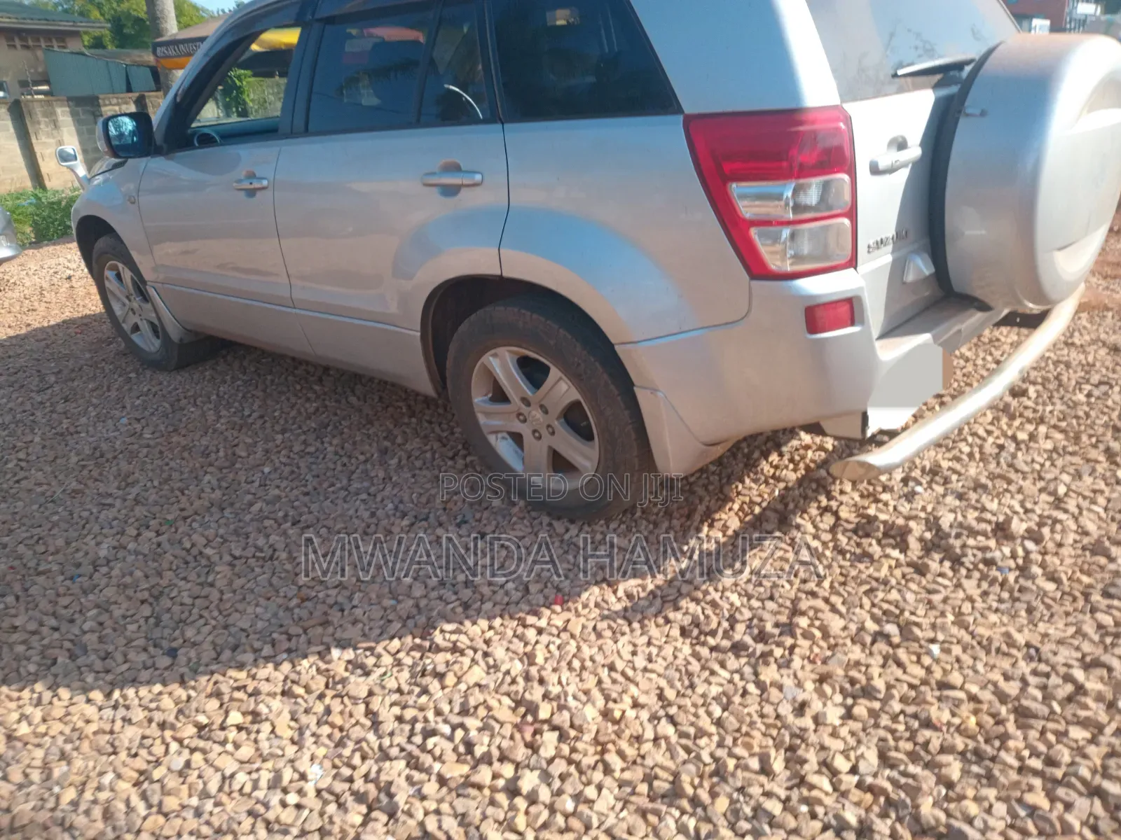 Suzuki Escudo 2010 Silver