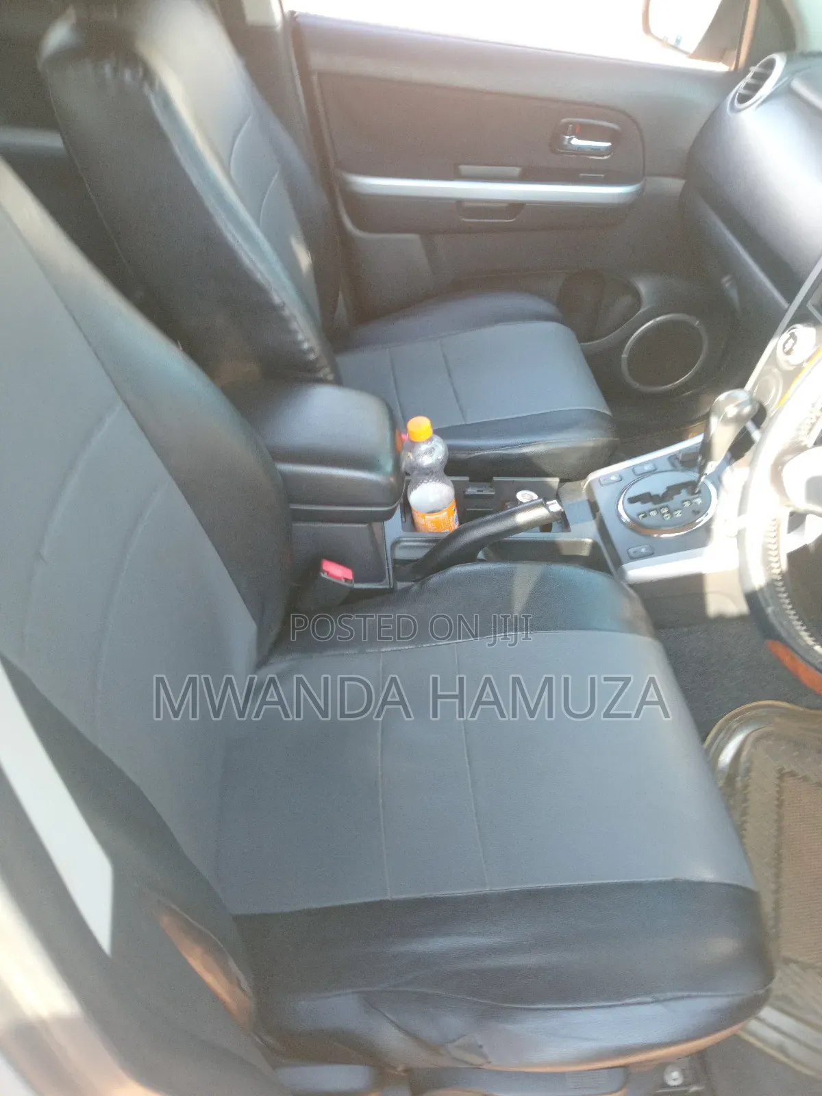 Suzuki Escudo 2010 Silver