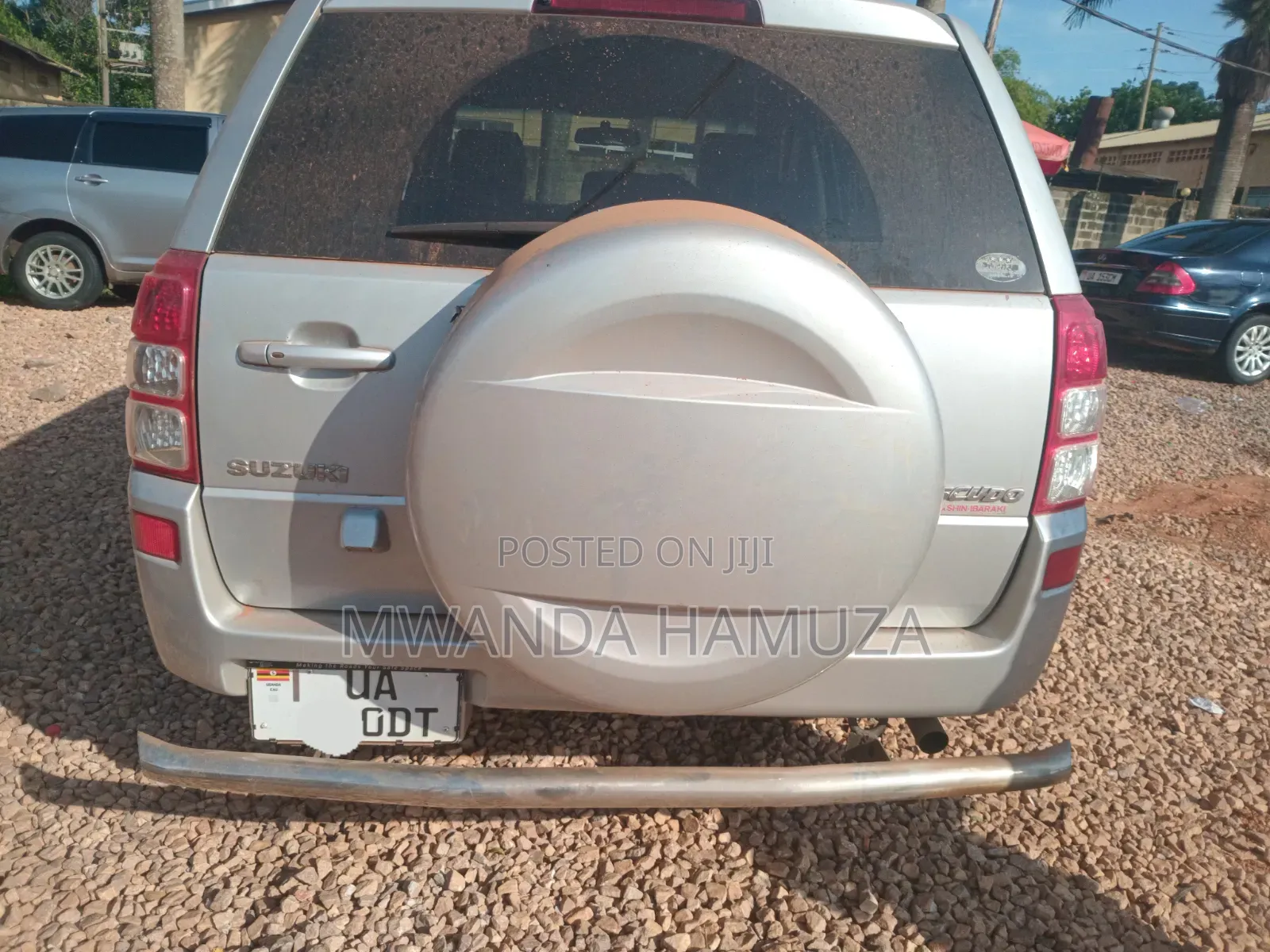 Suzuki Escudo 2010 Silver