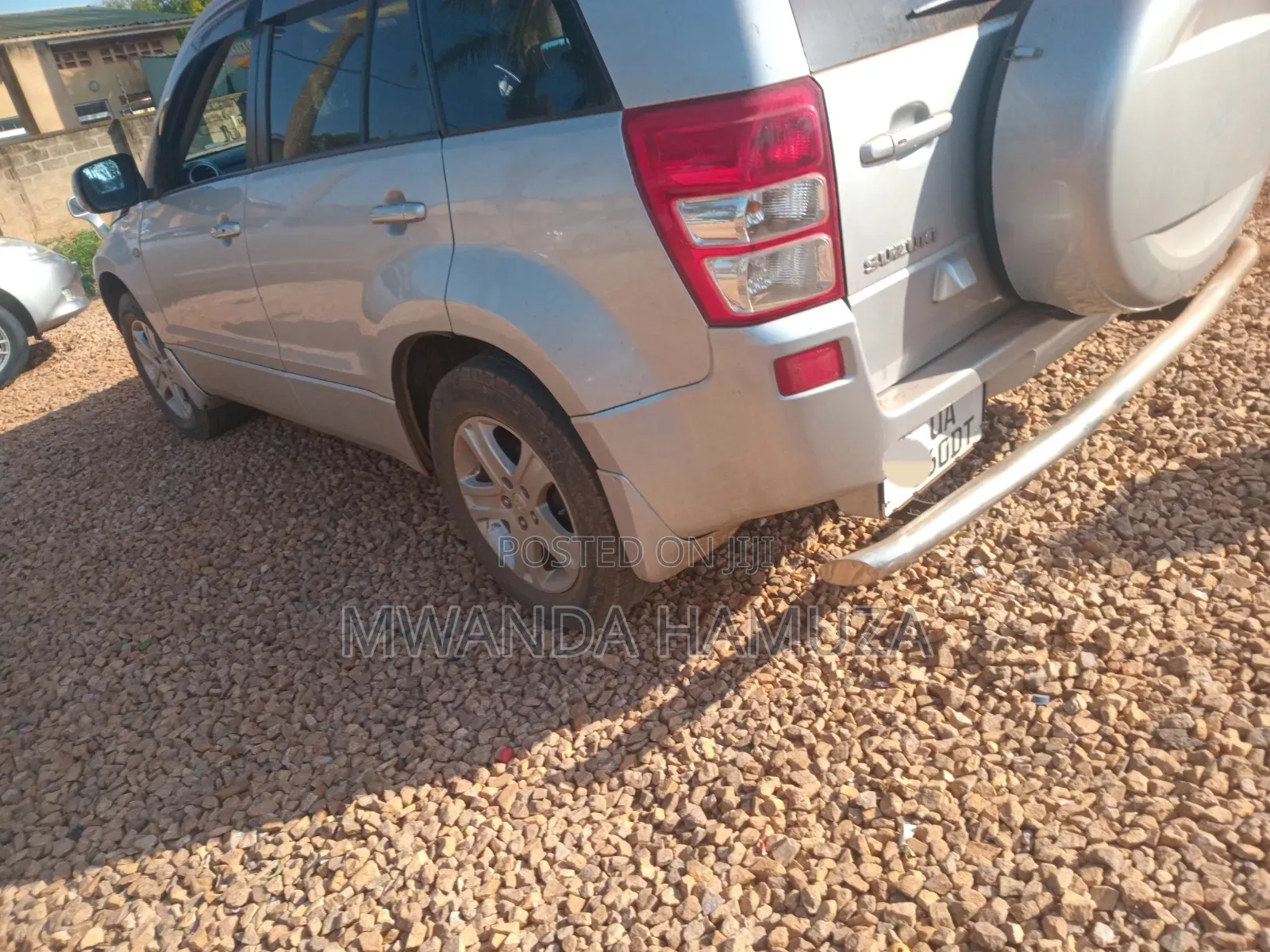 Suzuki Escudo 2010 Silver