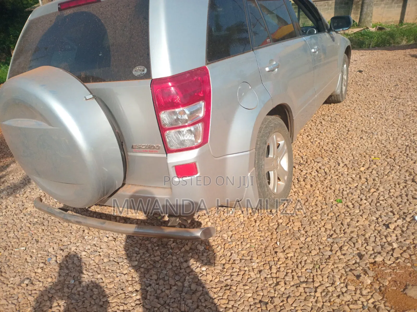 Suzuki Escudo 2010 Silver