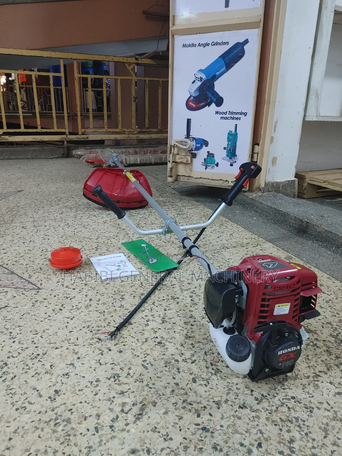 Grass Cutters/Lawnmowers/Brush Cutter 4 Stroke Gasoline