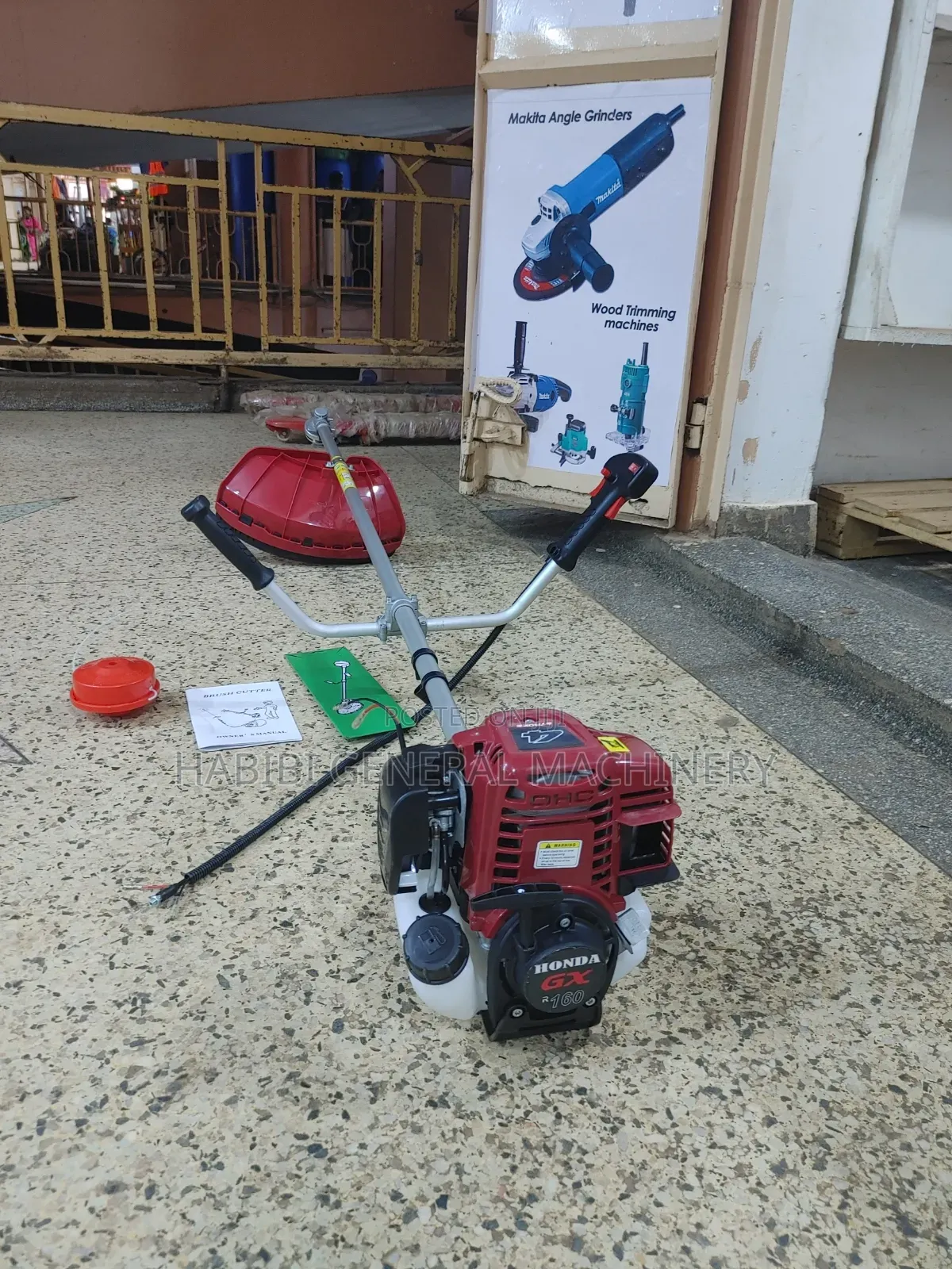 Grass Cutters/Lawnmowers/Brush Cutter 4 Stroke Gasoline