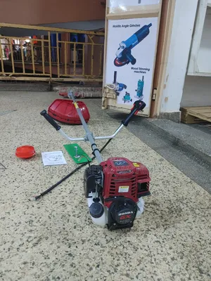Grass Cutters/Lawnmowers/Brush Cutter 4 Stroke Gasoline