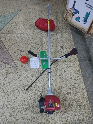 Grass Cutters/Lawnmowers/Brush Cutter 4 Stroke Gasoline