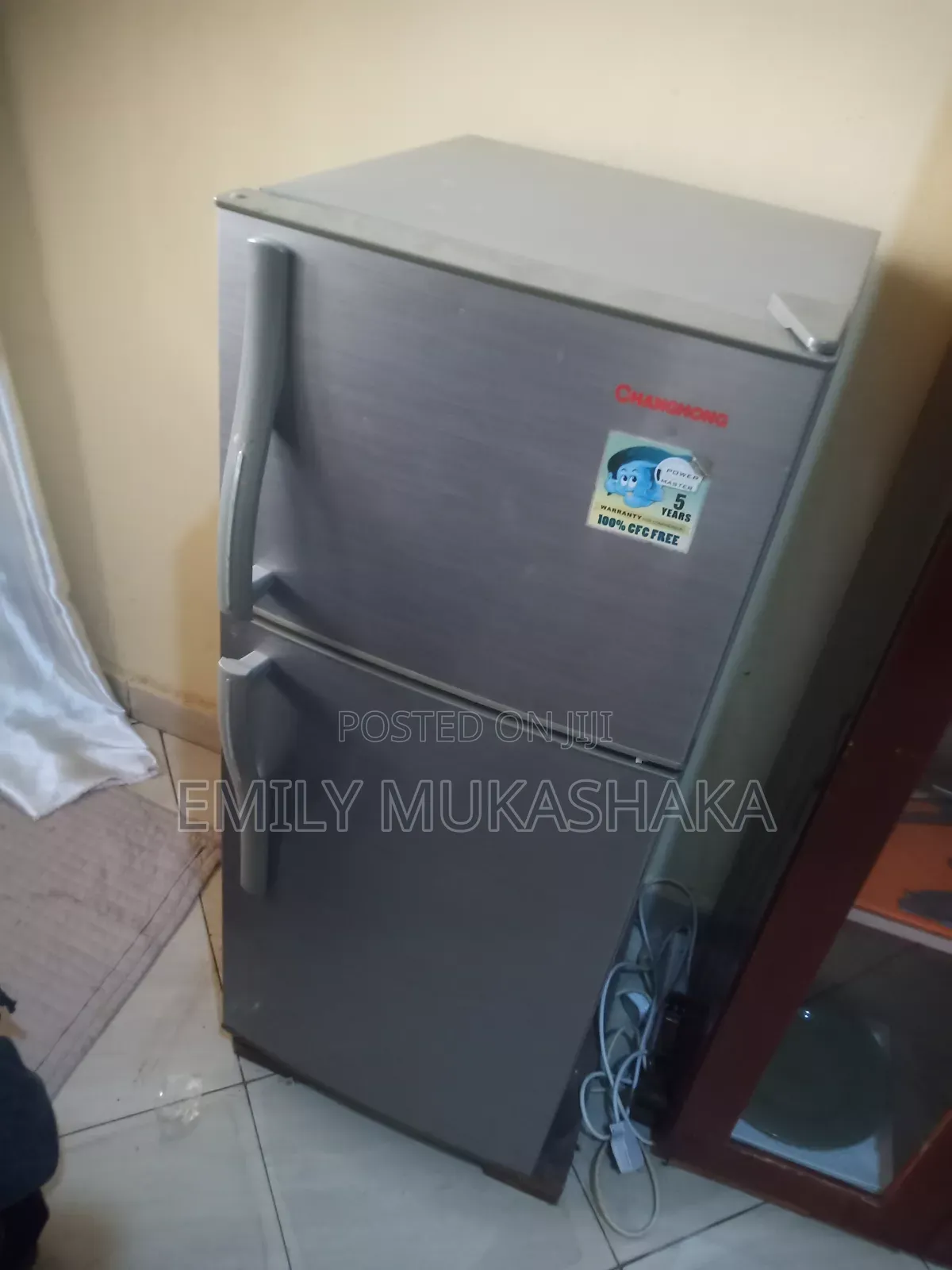 Refrigerator