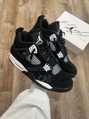 Nike Air Jordan 4 Retro "White Thunder" Sneakers