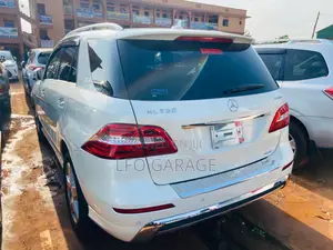 Mercedes-Benz M Class ML 350 4Matic 2012 White