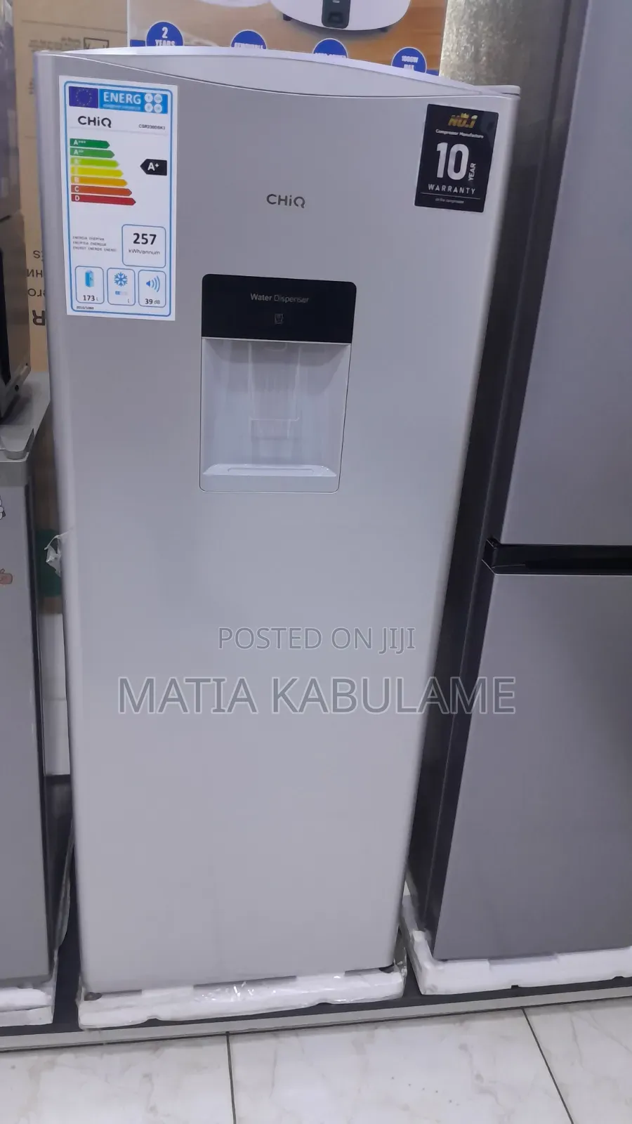 Chiq 229 Liters Refrigerator