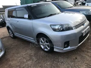 Toyota Corolla Rumion 2010 Silver