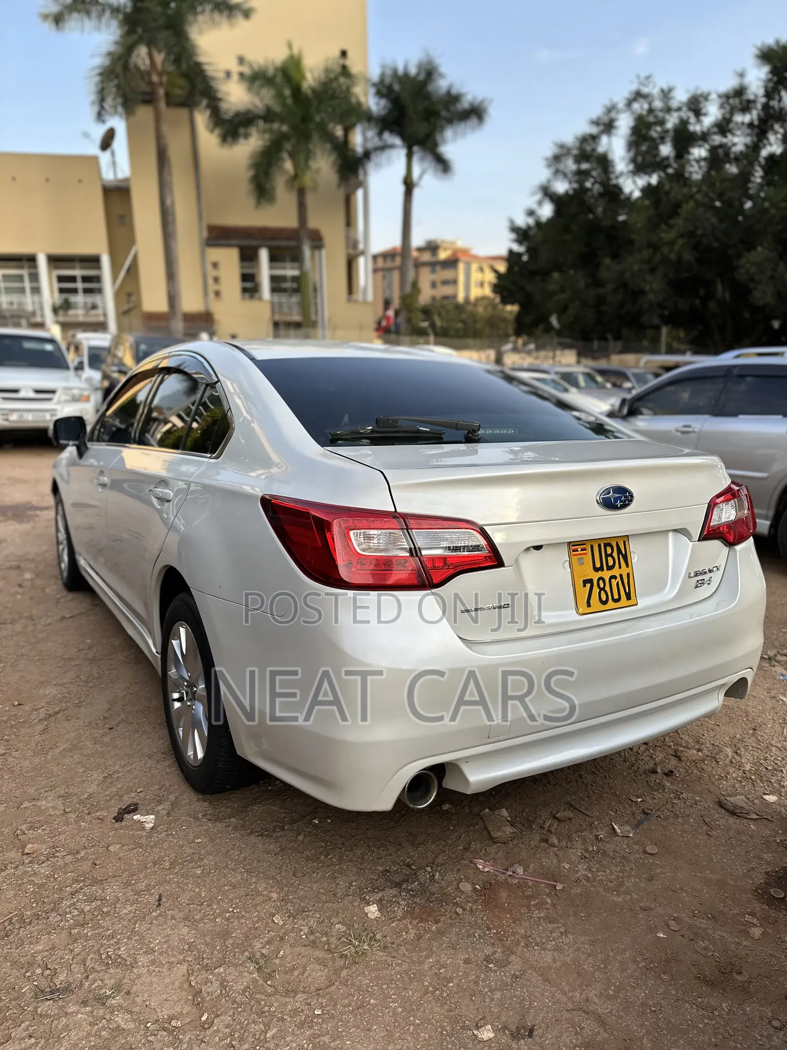 Subaru Legacy 2014 White