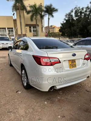 Subaru Legacy 2014 White