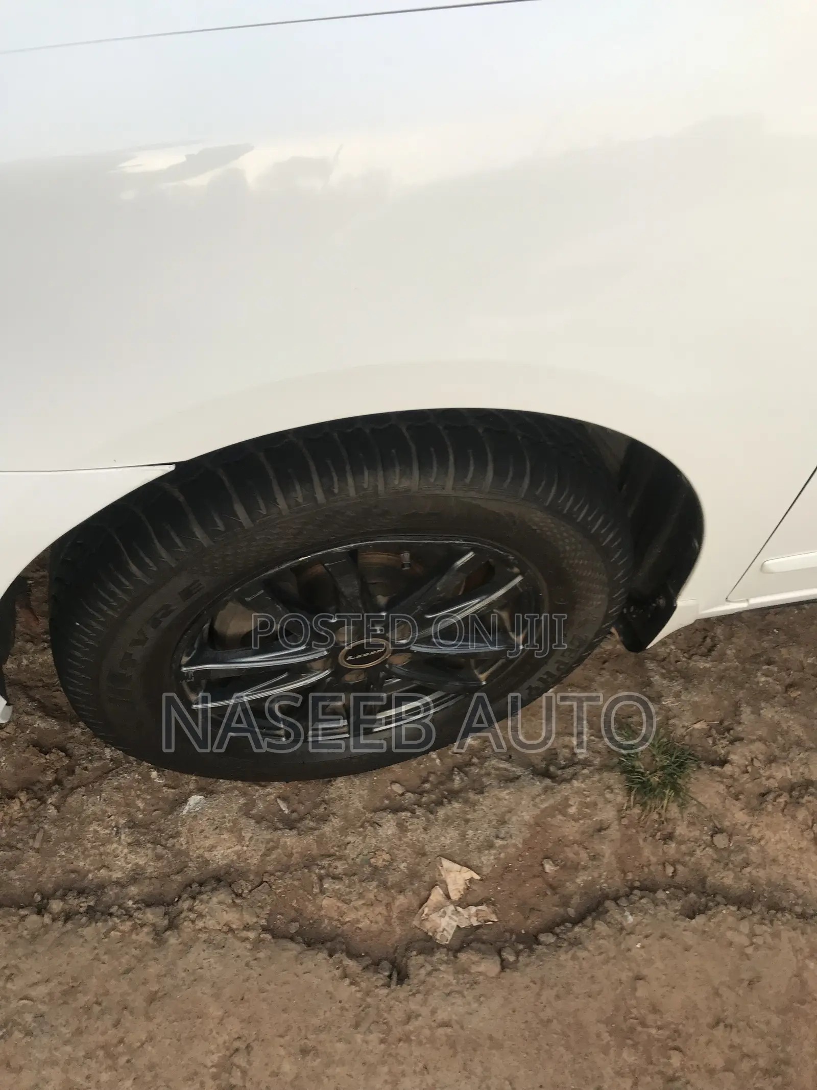 Toyota Premio 2012 White