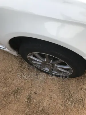 Subaru Legacy 2006 White