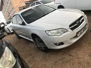Subaru Legacy 2006 White