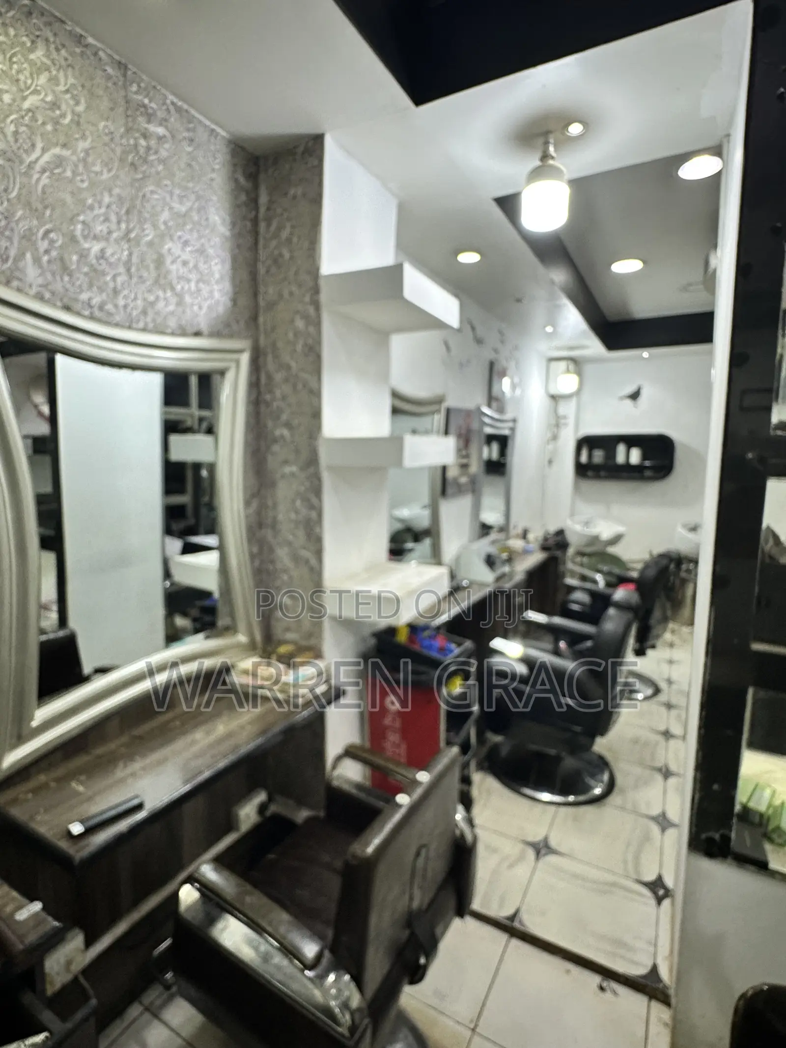 Commercial Business Space Available For Takeover – Kampala Cbd