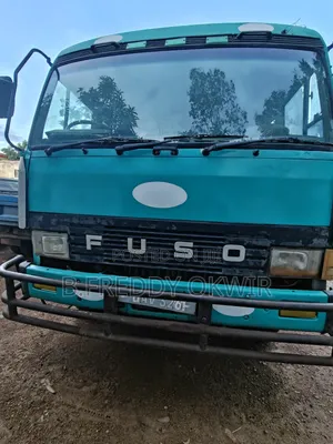 Mitsubishi Fuso Dump Truck
