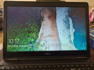 Laptop Dell Latitude E5550 4GB Intel Core i5 HDD 500GB