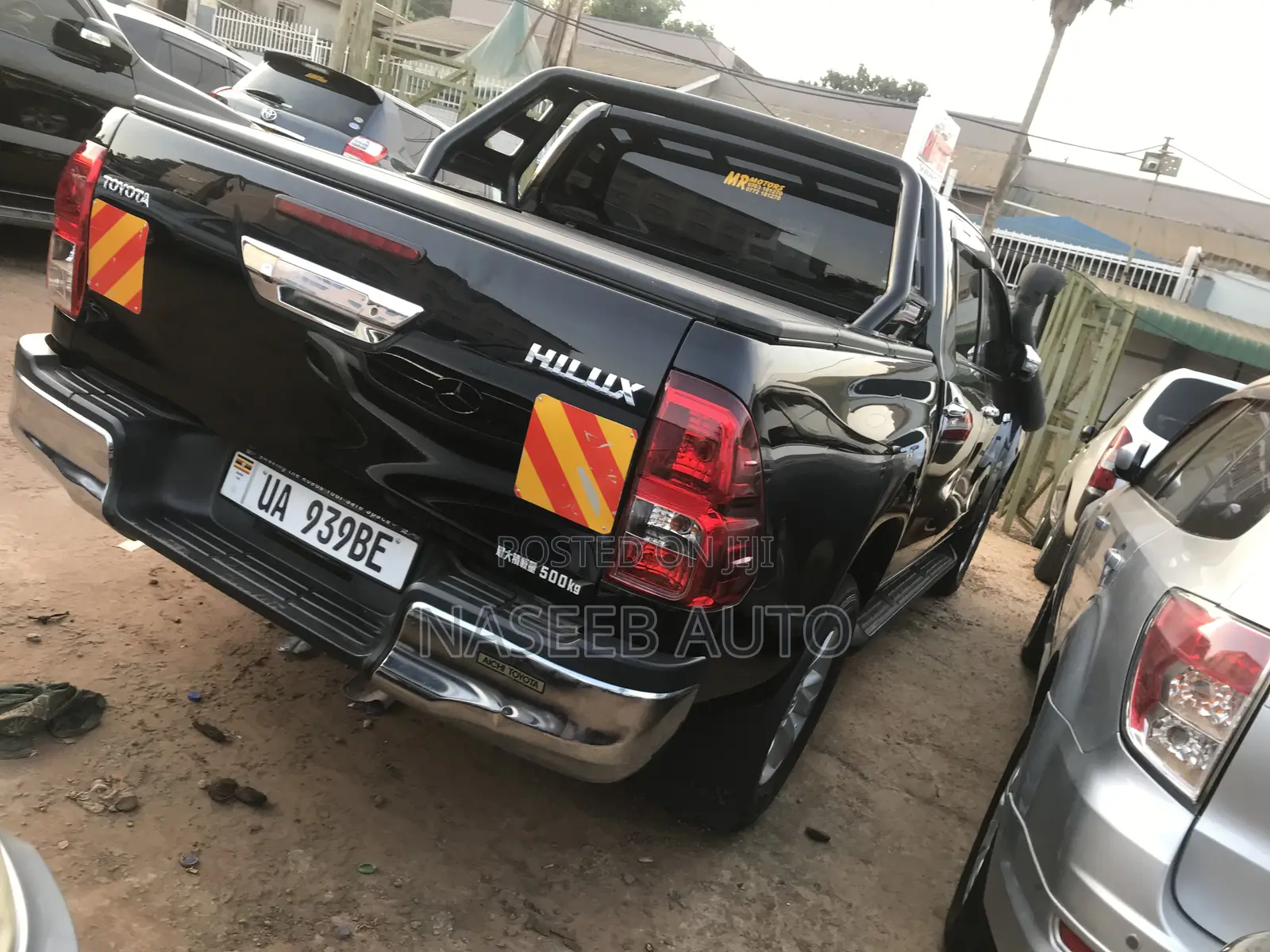 Toyota Hilux 2015 Black