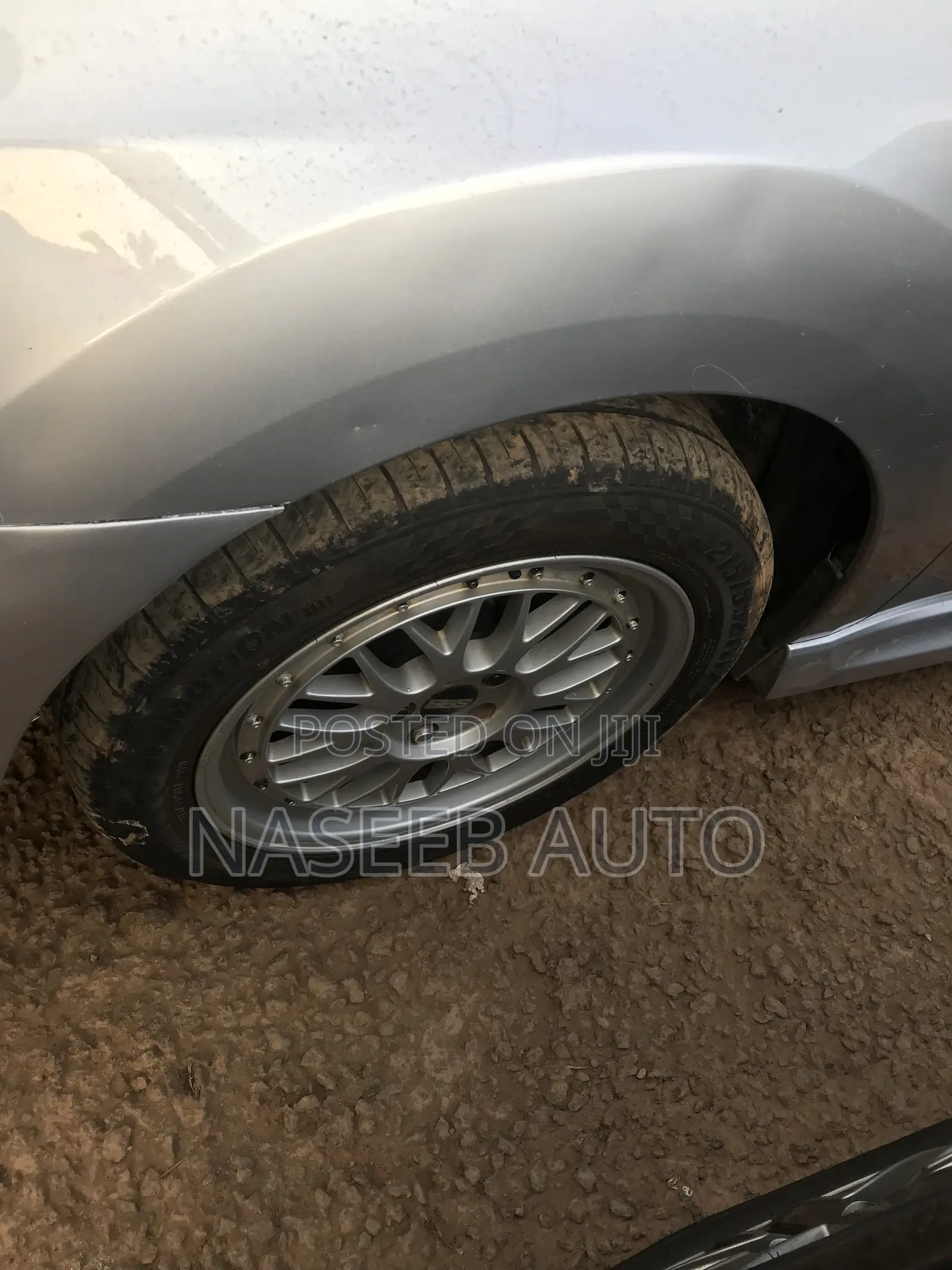 Subaru Legacy 2010 Silver