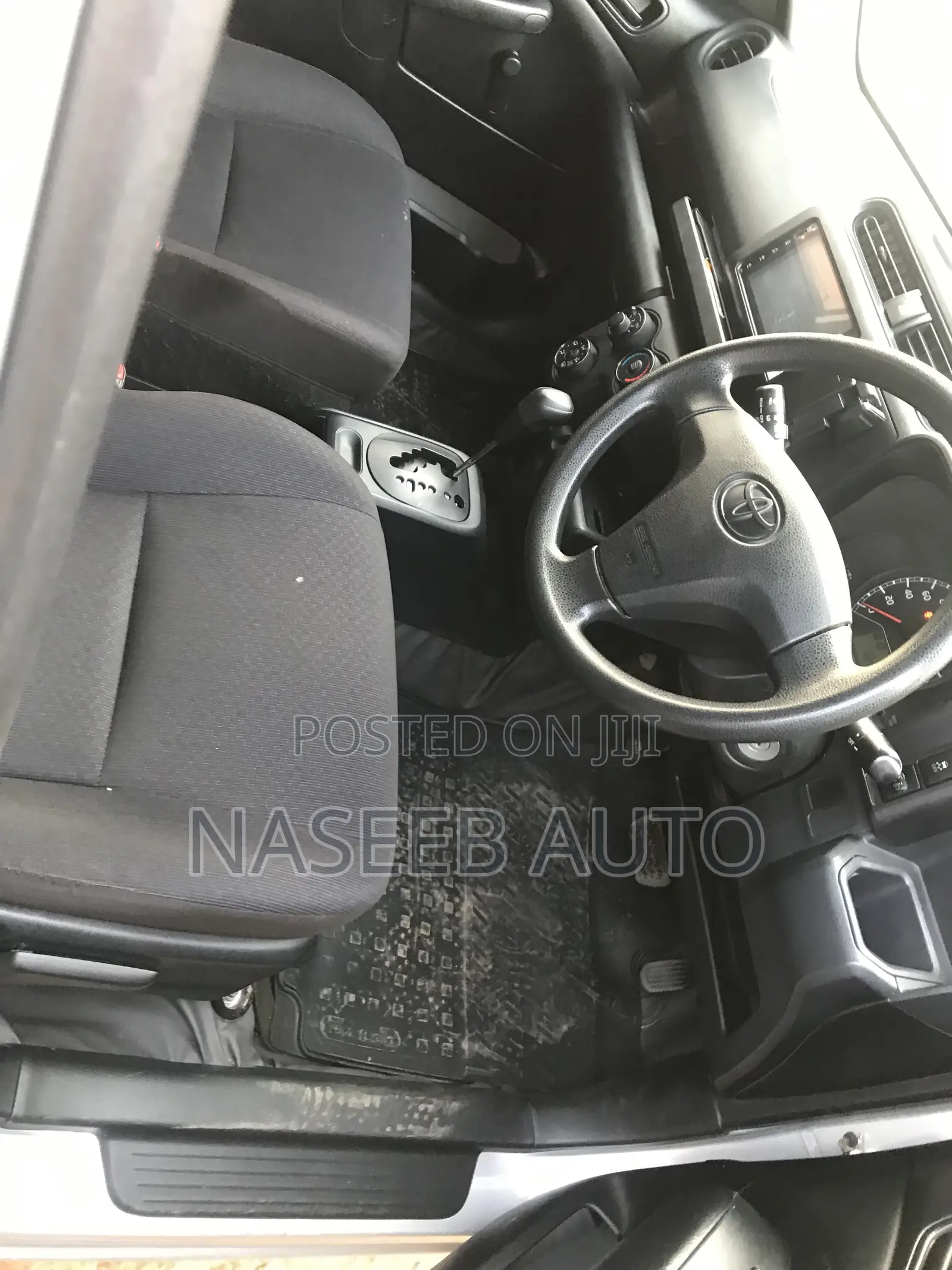 Toyota Probox 2007 Silver