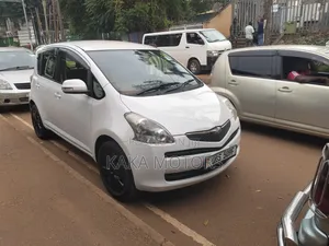 Toyota Ractis 1.5 AWD 2010 White