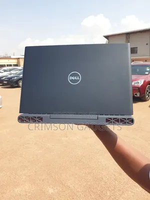 Laptop Dell Inspiron 7566 8GB Intel Core i5 HDD+SSD 256GB