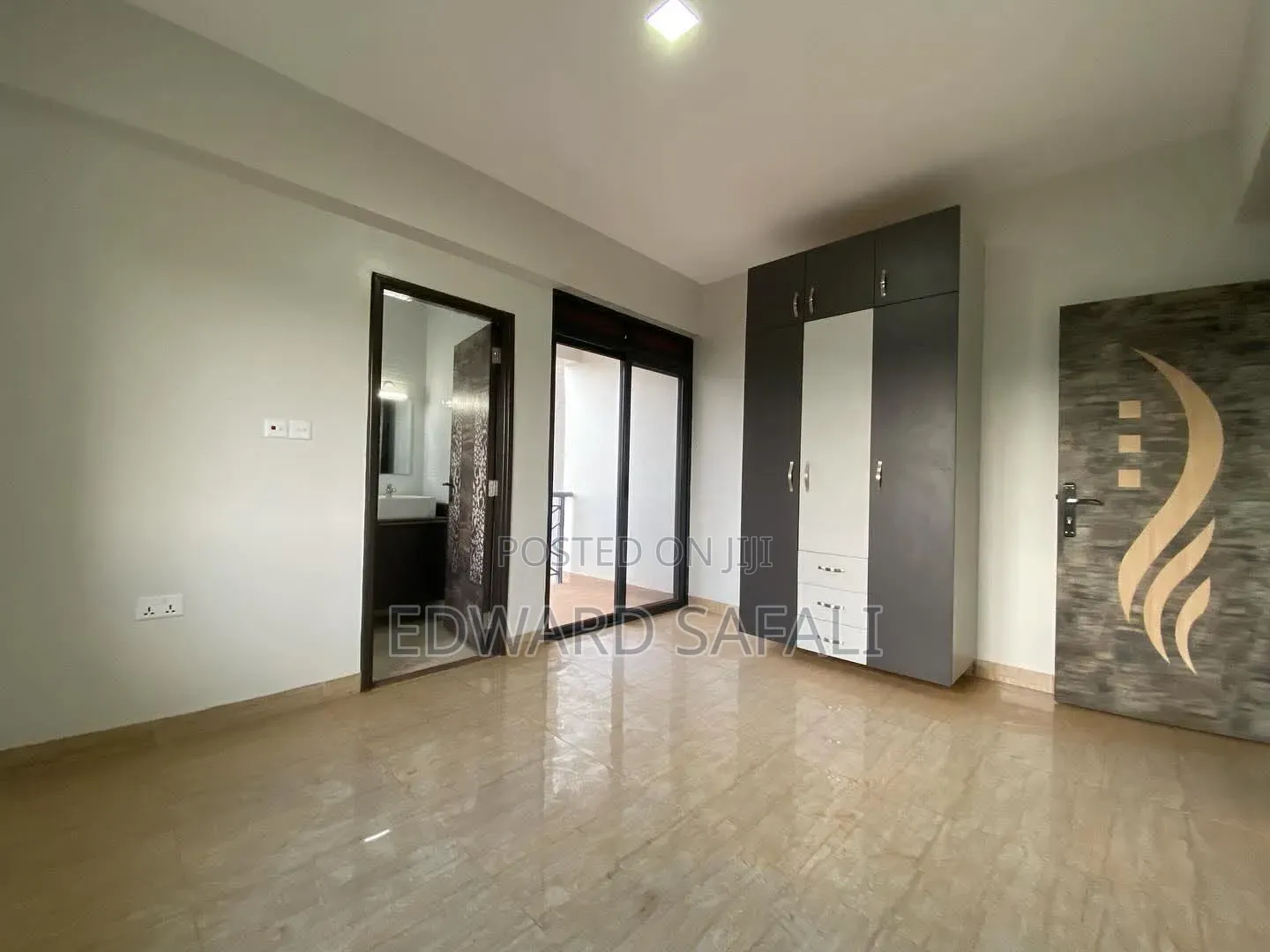 2bdrm Condo in Central Division for sale