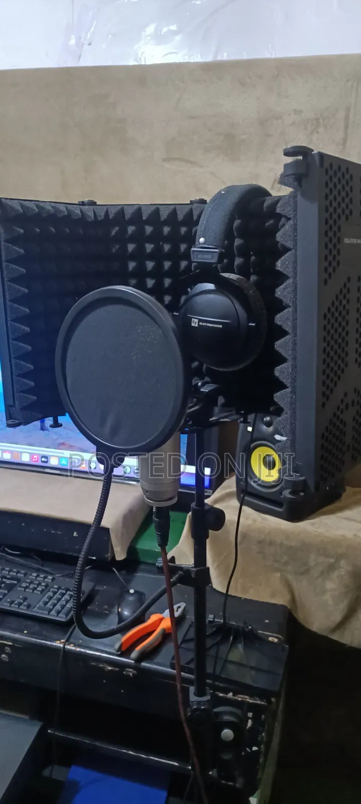 Full Studio Microphone Setup