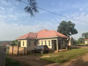 4bdrm House in Nama for rent