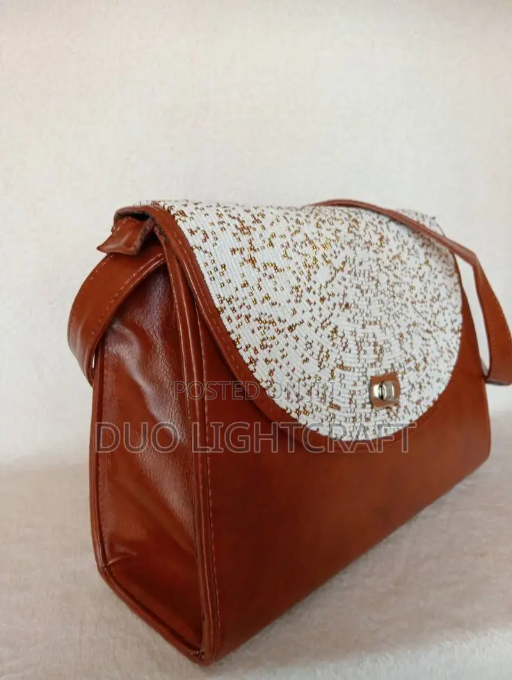 Fashionable Beaded Cross Bag