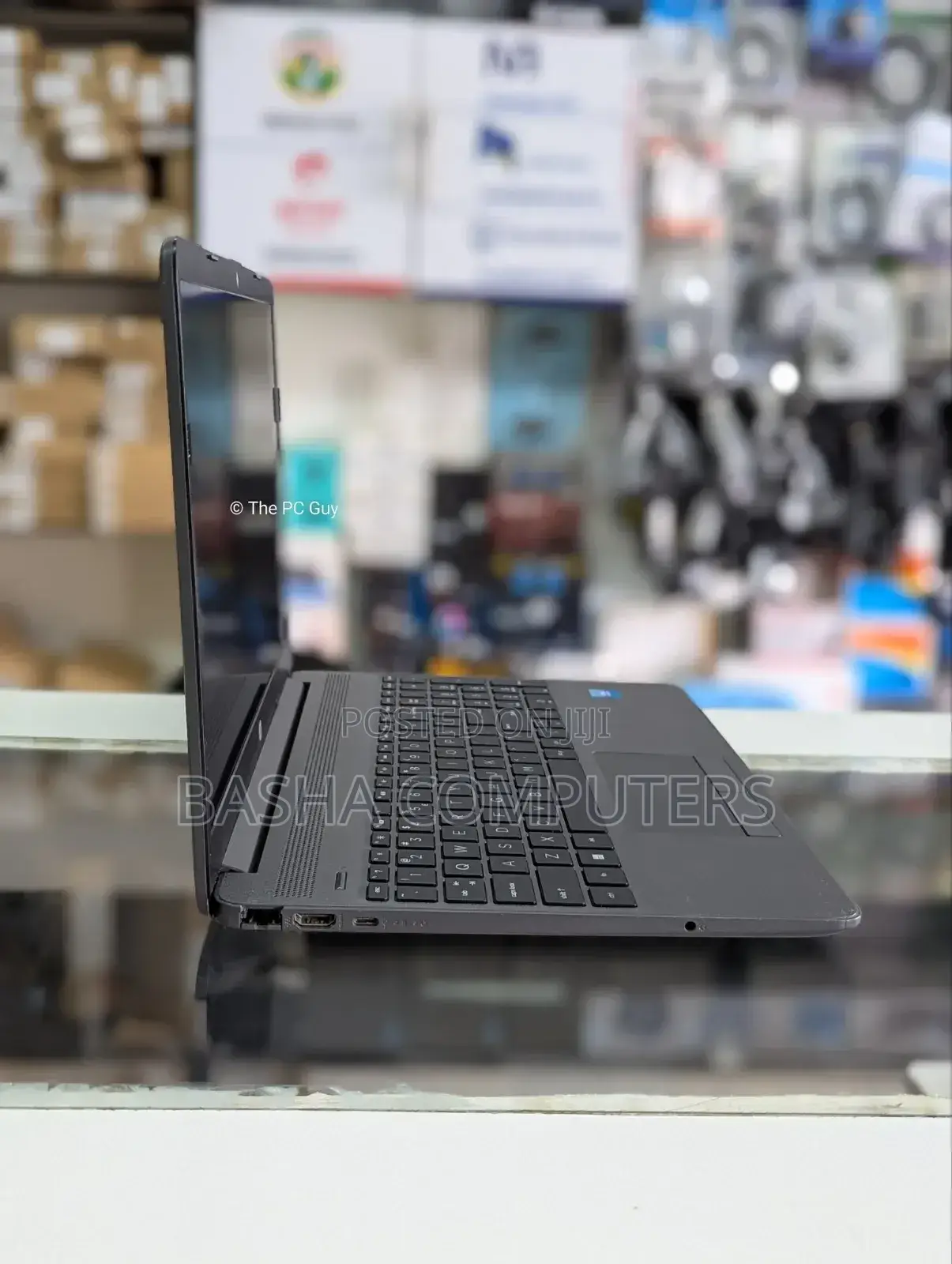 New Laptop HP 250 G8 16GB Intel Core i7 SSHD+SSD 512GB