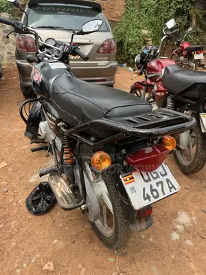 Bajaj CT 125X 2024 Red
