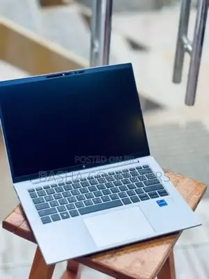 New Laptop HP EliteBook 840 G9 16GB Intel Core i7 SSD 512GB