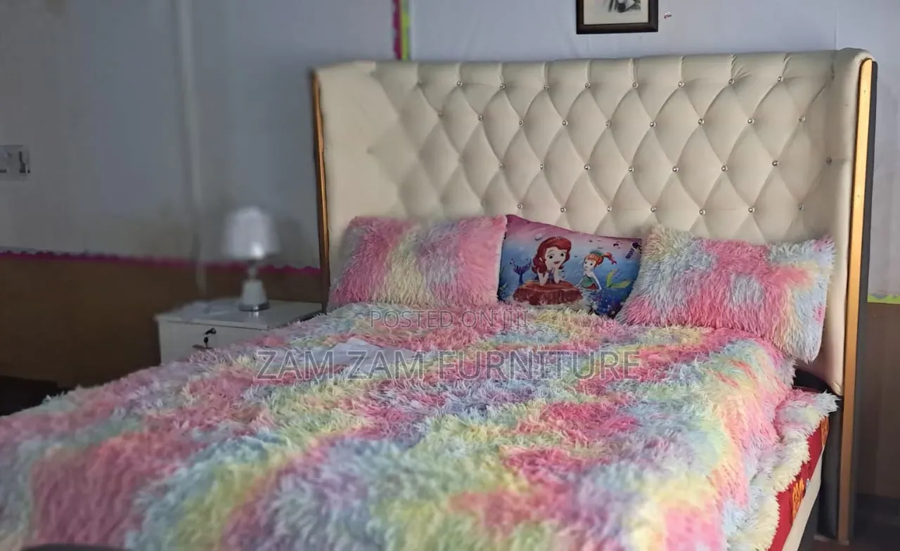 Emirates Bed