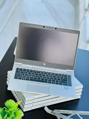 New Laptop HP EliteBook 830 8GB Intel Core i5 SSD 256GB
