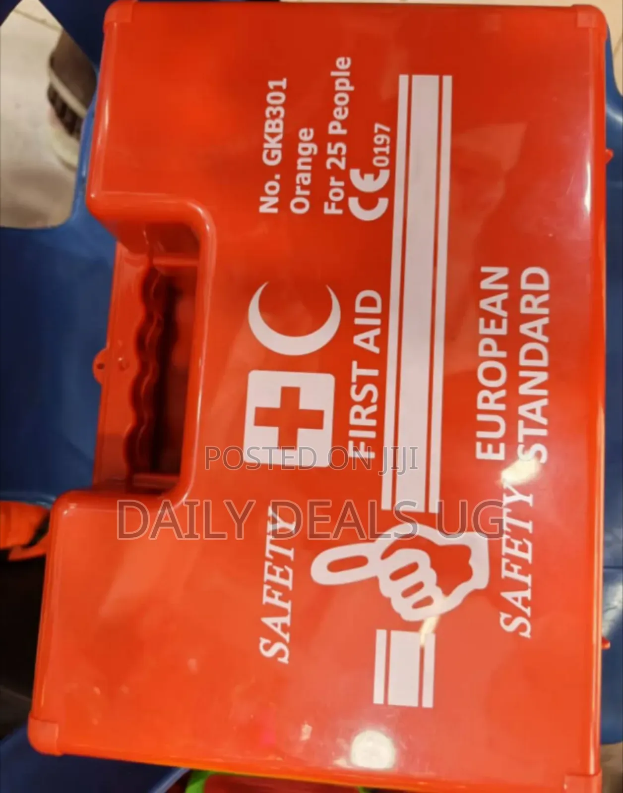 25 People First Aid Box