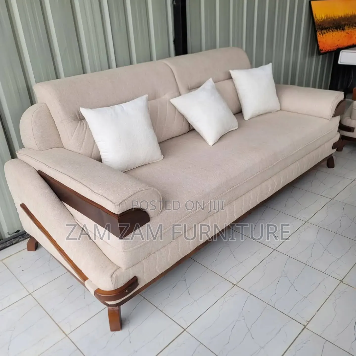 Executive White