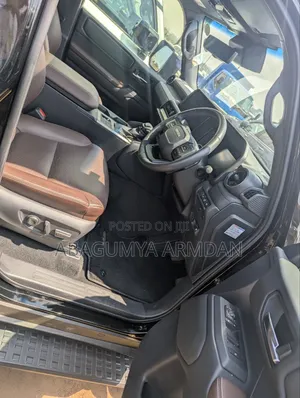 Toyota Land Cruiser Prado 2.7 2024 Black