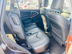 Toyota Vanguard 2012 Gray