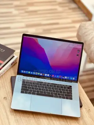New Laptop Apple MacBook Pro 2019 16GB Intel Core i9 SSHD+SSD 512GB