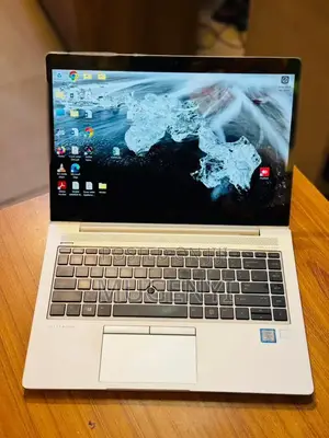 Laptop HP EliteBook 840 G5 8GB Intel Core i5 SSD 256GB