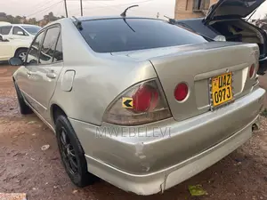 Toyota Altezza 2001 Silver